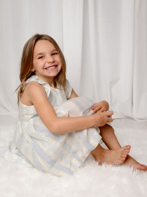 outdoor family photography Singapore, children's activities in singapore, parks. playgrounds, family portraits, childrens portraits
