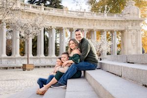 outdoor family photography Singapore, children's activities in singapore, parks. playgrounds, family portraits