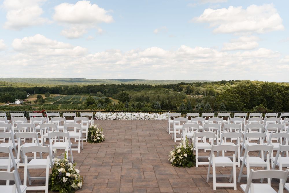 geers overlook tree farm in Griswold connecticut wedding venue with a view