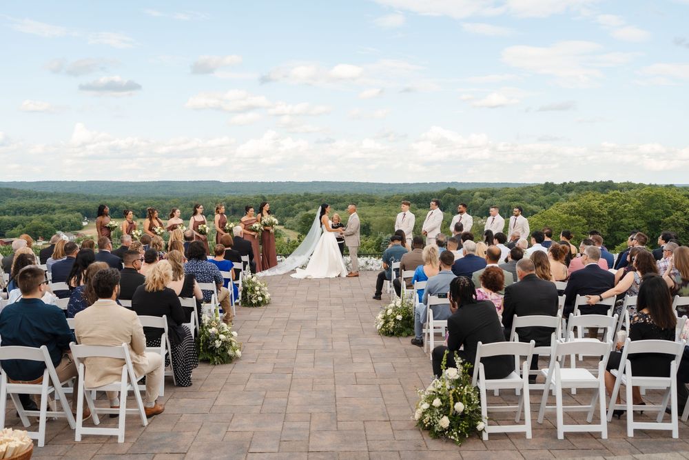 geers overlook tree farm in Griswold connecticut wedding venue with a view