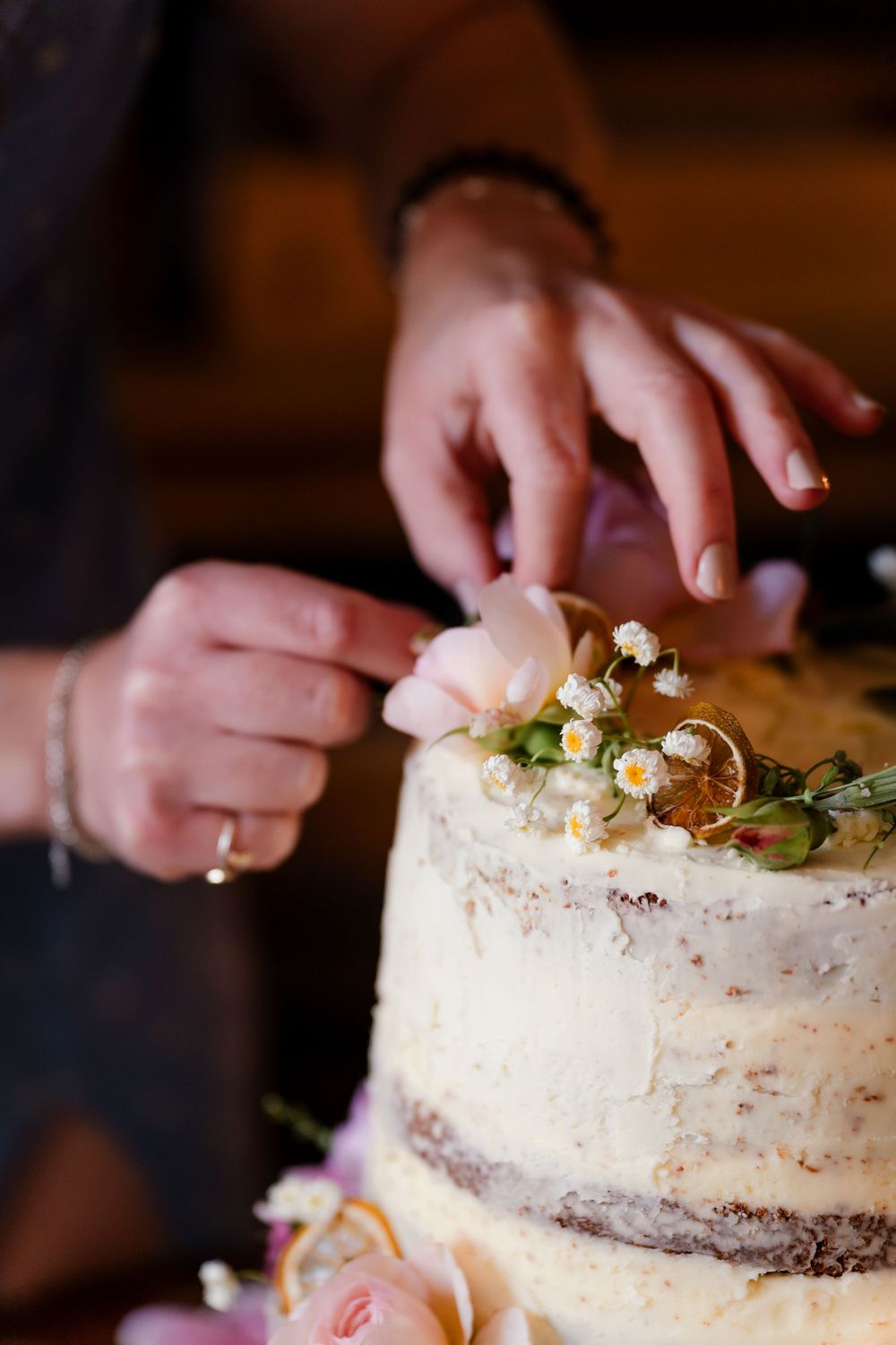 the porch house, cotswolds wedding, stow in the wold