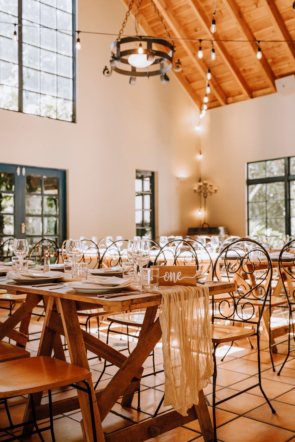 Cossars Wineshed Wedding. Christchurch wedding photographer. Canterbury Wedding, Tai Tapu.