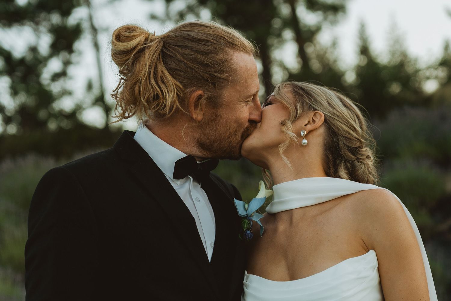 Spokane wedding photography featuring the newlywed couple