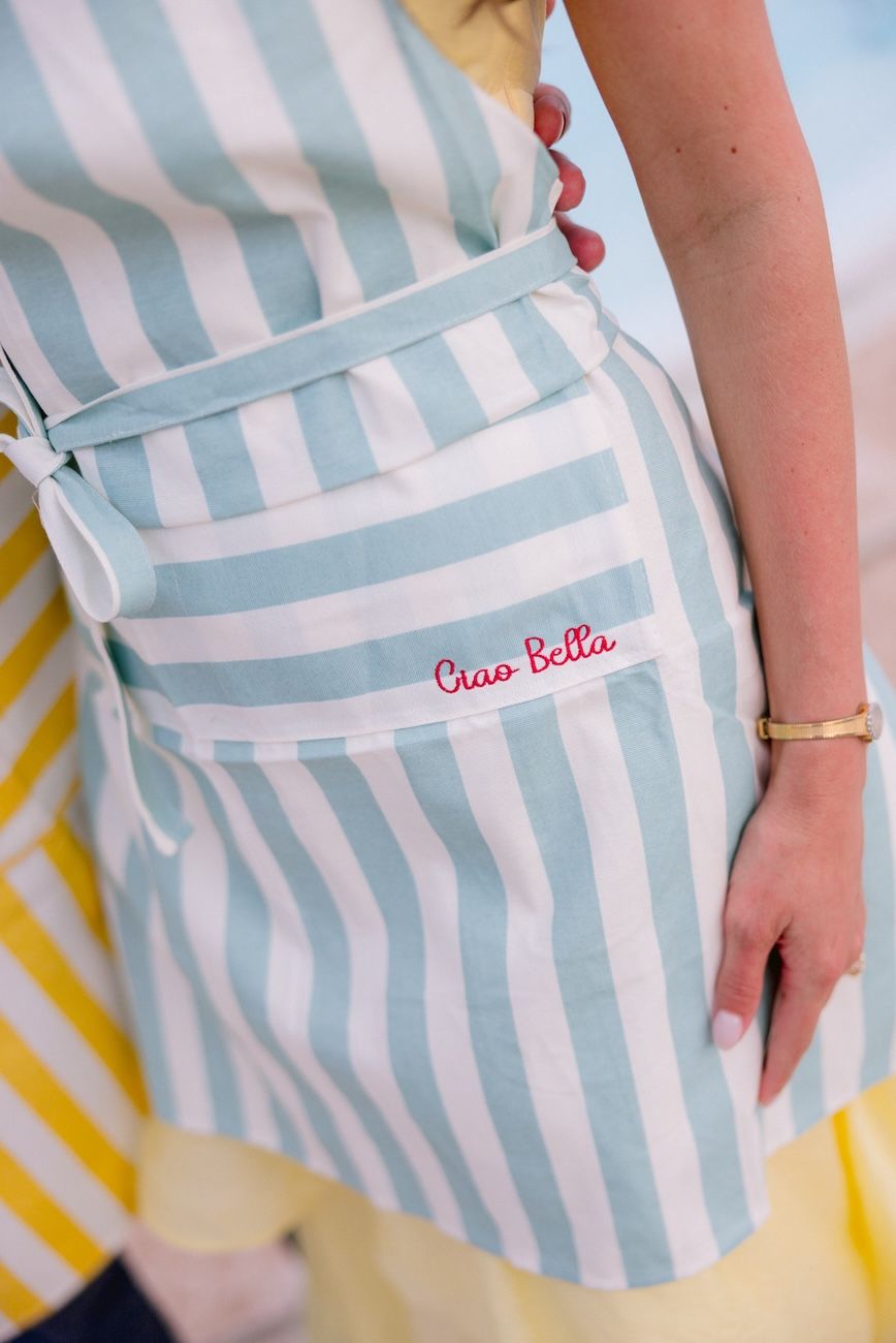 Personalized aprons for the pizza party at a beach club on Lake Garda, Italy.