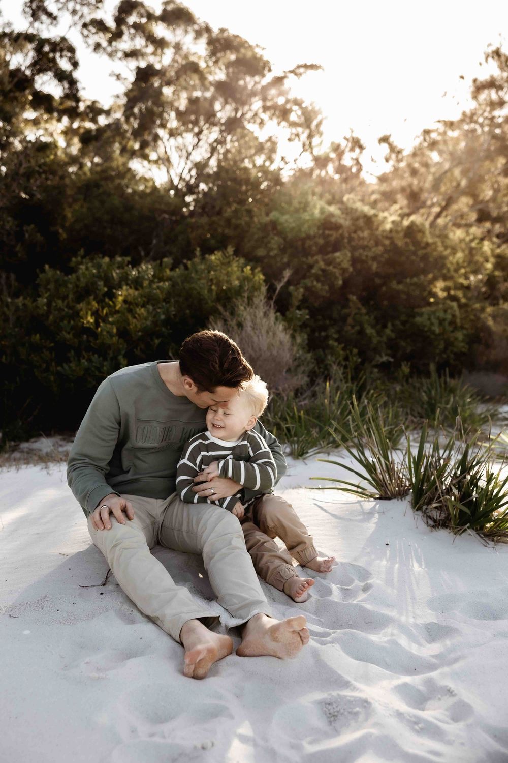 Family photos Viincentia Jervis Bay Shoalhaven. Shoalhaven Family photos by shoalhaven family photographer Claire Frances Photography.