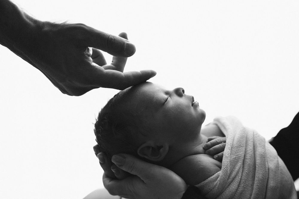 Newborn photos Lugano Ticino