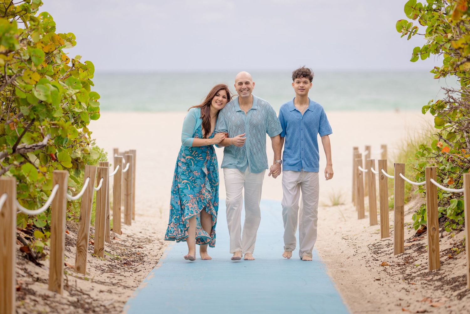 family photography miami fl, family photos near me, professional photographer in miami,, family photography packages, Miami portrait studio