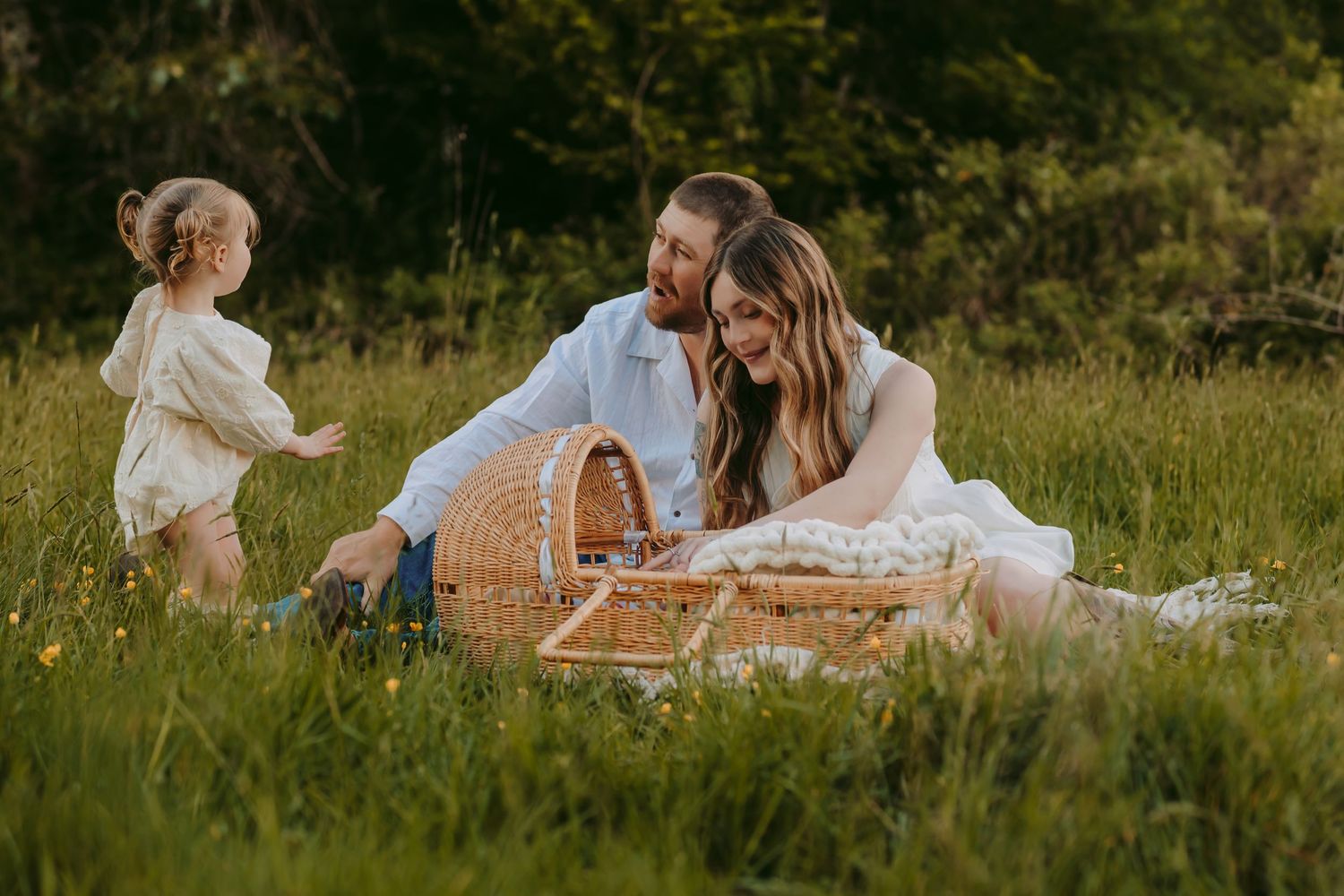 Charlotte Ann Photography - Family Portrait Photography. Pacific Northwest Photographer. Forks, Washington Photographer.