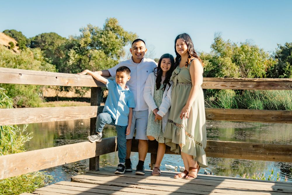 Family Photo Sessions that meet your budget.
www.nestofuentes.com 
Book Today!