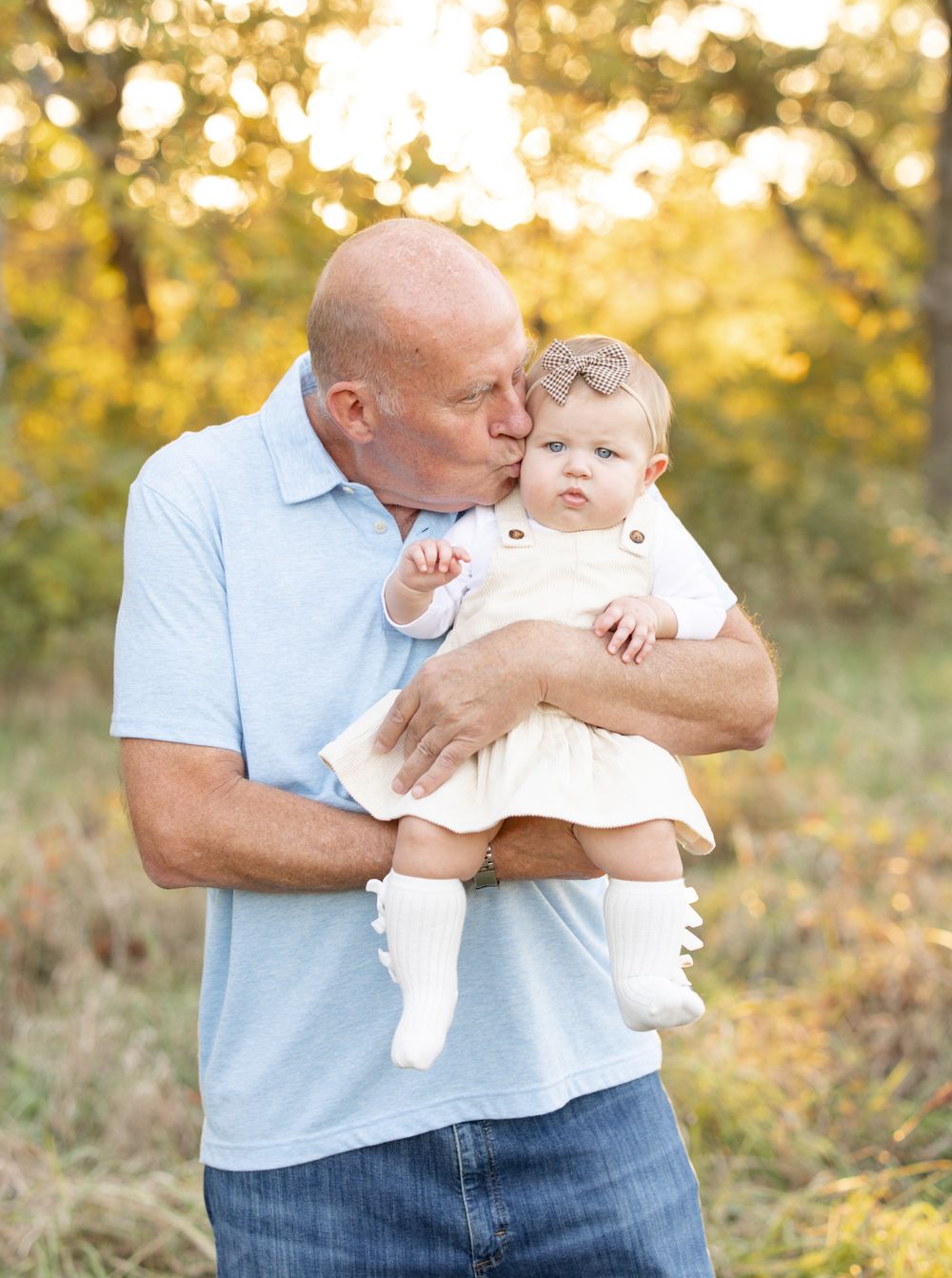 Family reunion photos at Broemmelsiek Park in Defiance, MO