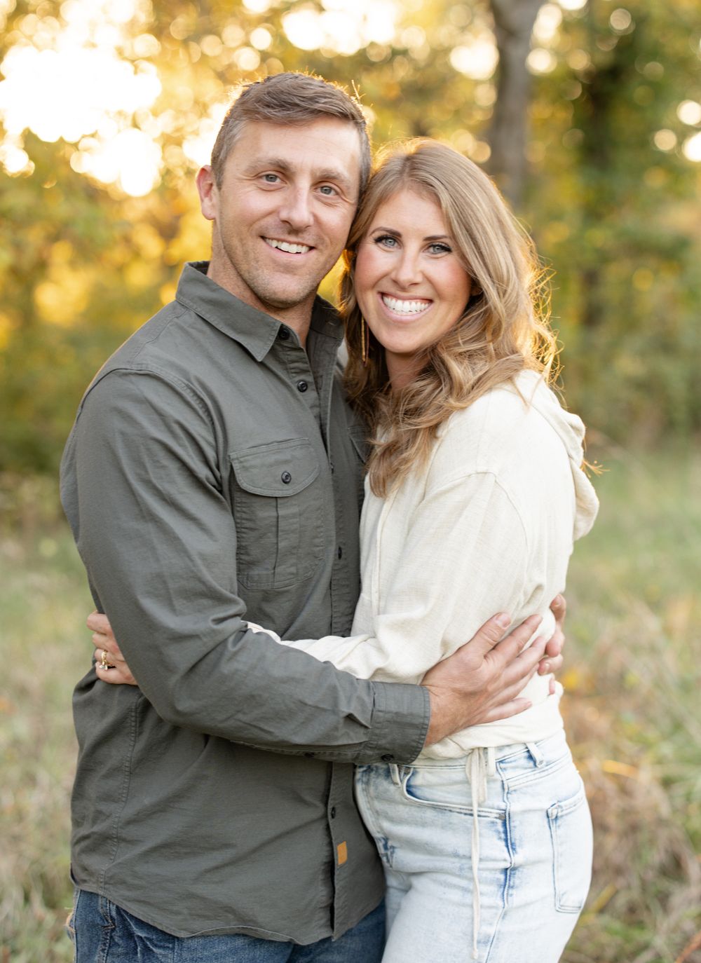 Family photos at Broemmelsiek Park in Defiance, MO