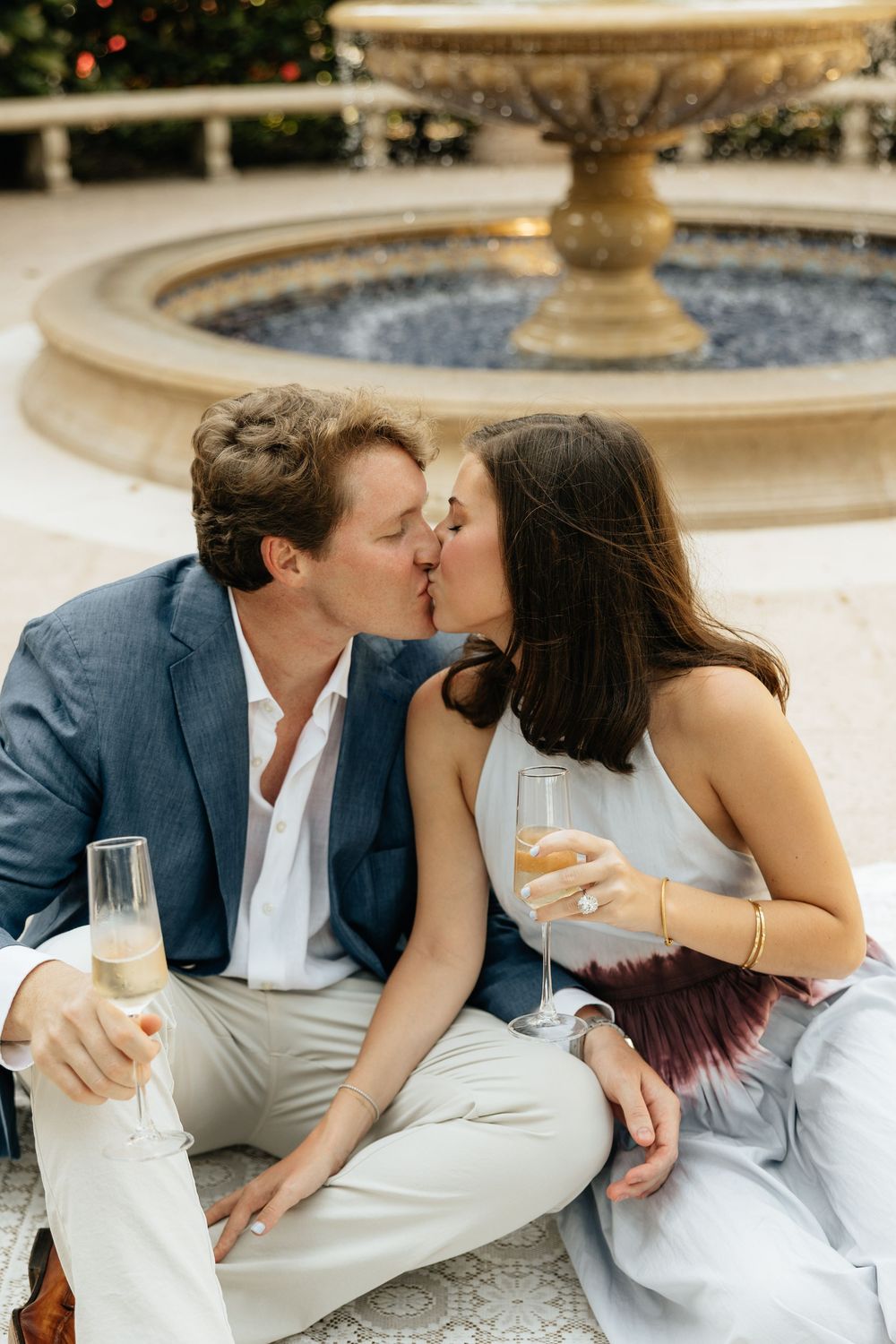 Proposal with greenery in Jacksonville, FL. Jacksonville Proposal Photographer, Jacksonville Engagement Photographer - Lindsay McDow Photo