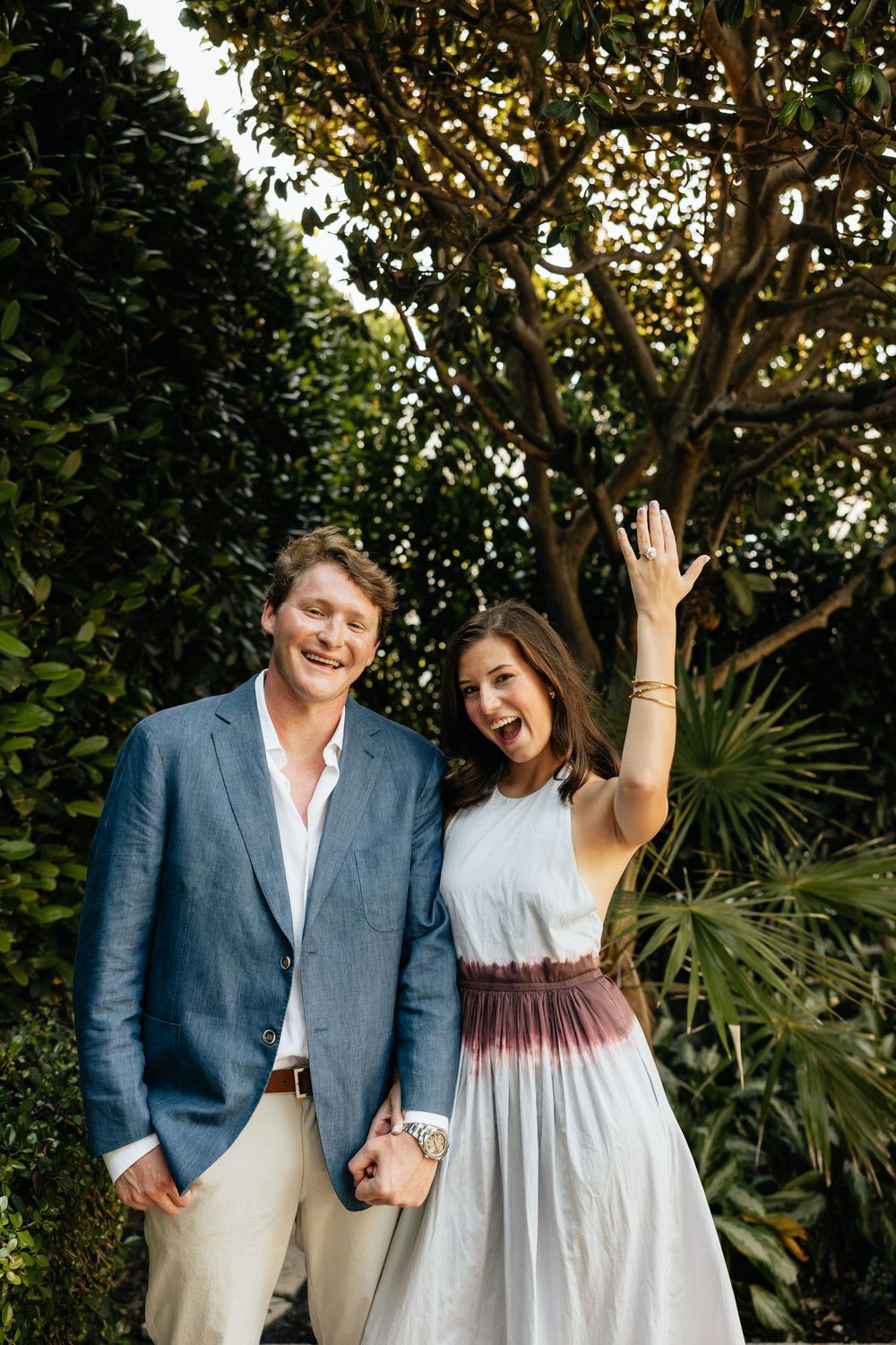 Proposal with greenery in Jacksonville, FL. Jacksonville Proposal Photographer, Jacksonville Engagement Photographer - Lindsay McDow Photo