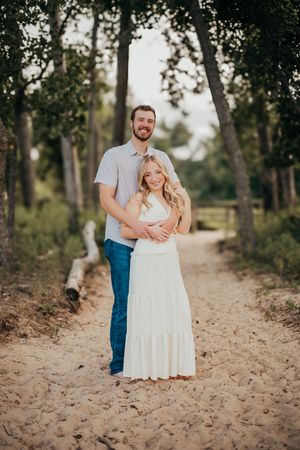 maternity photoshoot in Michigan