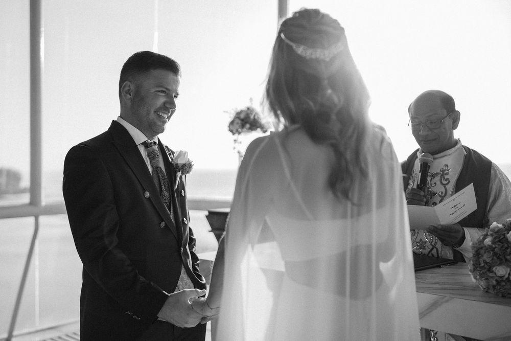 Luxury wedding photography at Anantara Uluwatu Resort