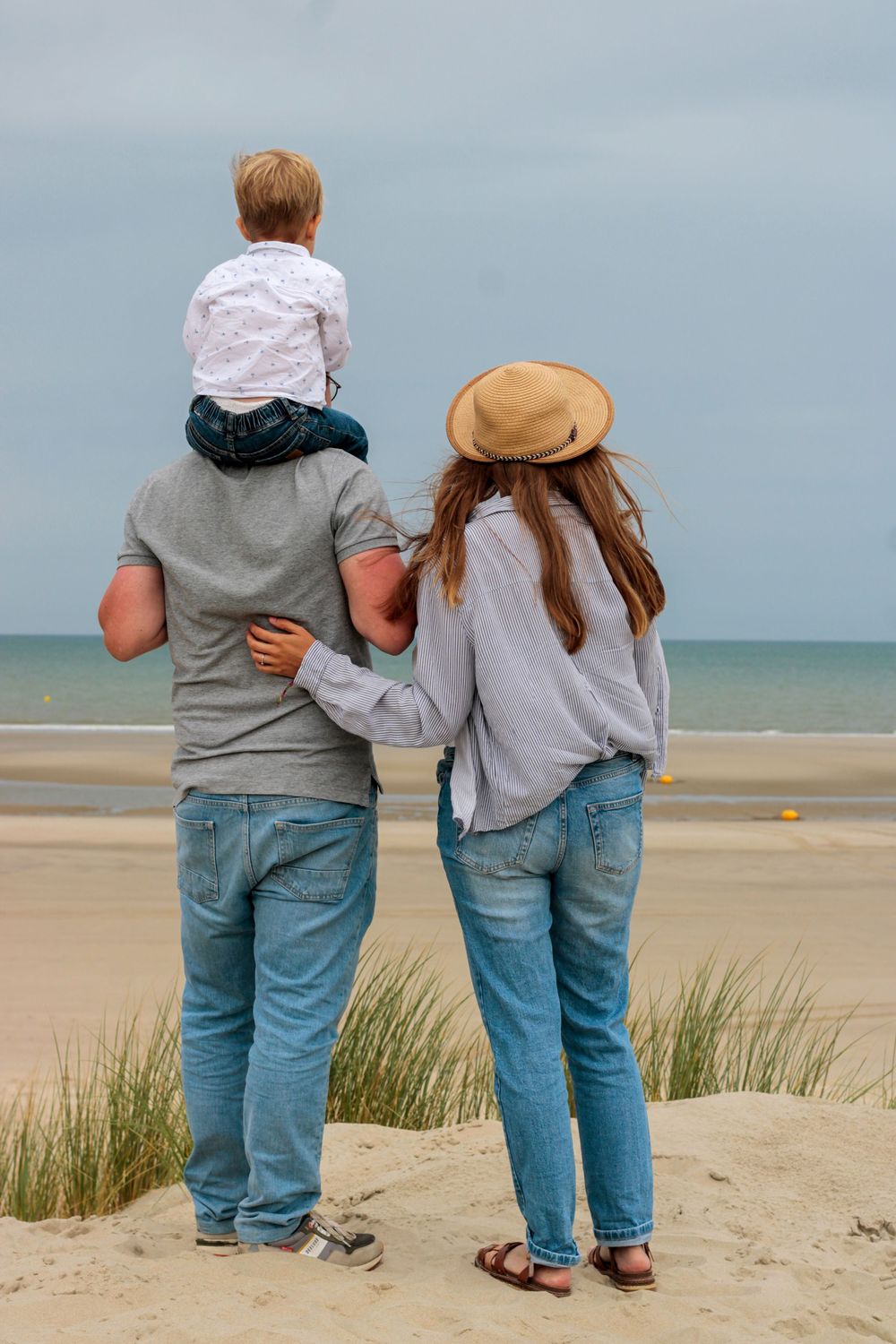 Séance photo grossesse et famille, en extérieure. Plage -   Berck-sur-Mer, Hauts-de-France, en Côte d' Opale