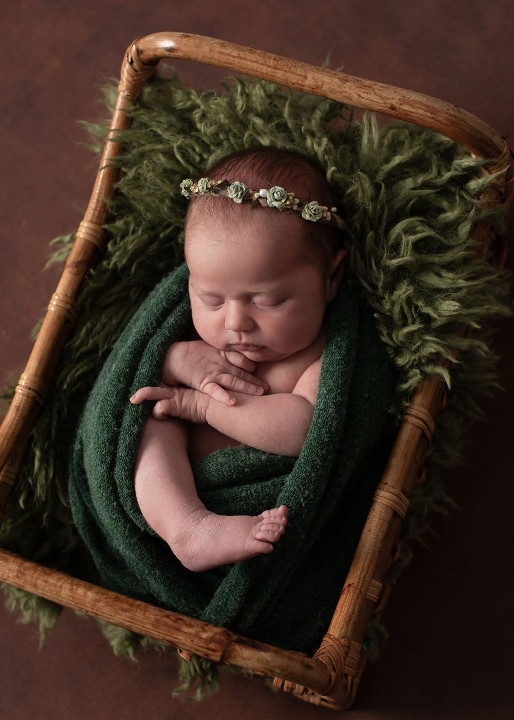 Melbourne Maternity, Newborn, Baby, Cake smash and family photographer located in South Morang Melbourne.
Baby Snapz is run by Melina Barlow
