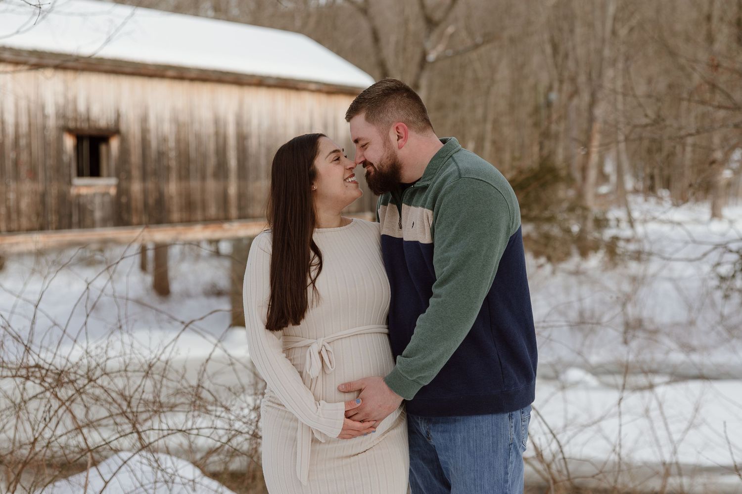 In home maternity session for connecticut mom