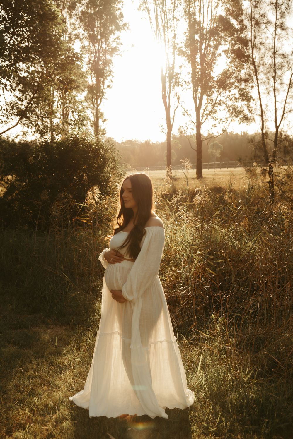 central coast maternity photographer capturing pregnancy