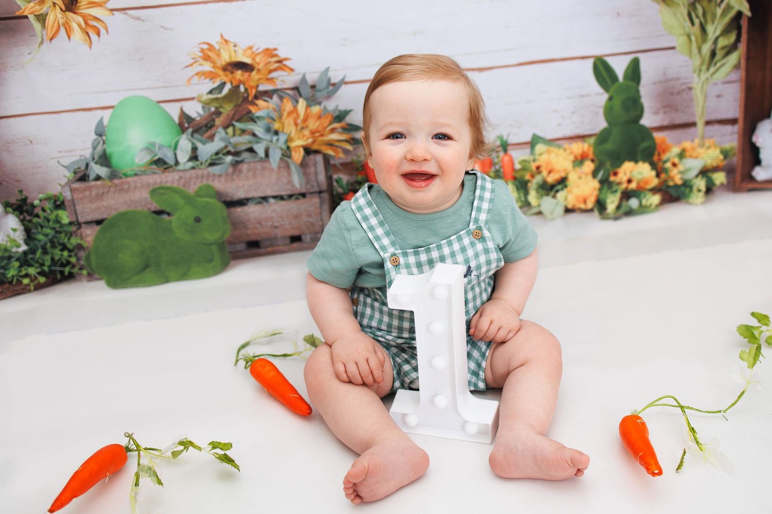baby boy cake smash first birthday easter bunny theme Tameside photographer photography