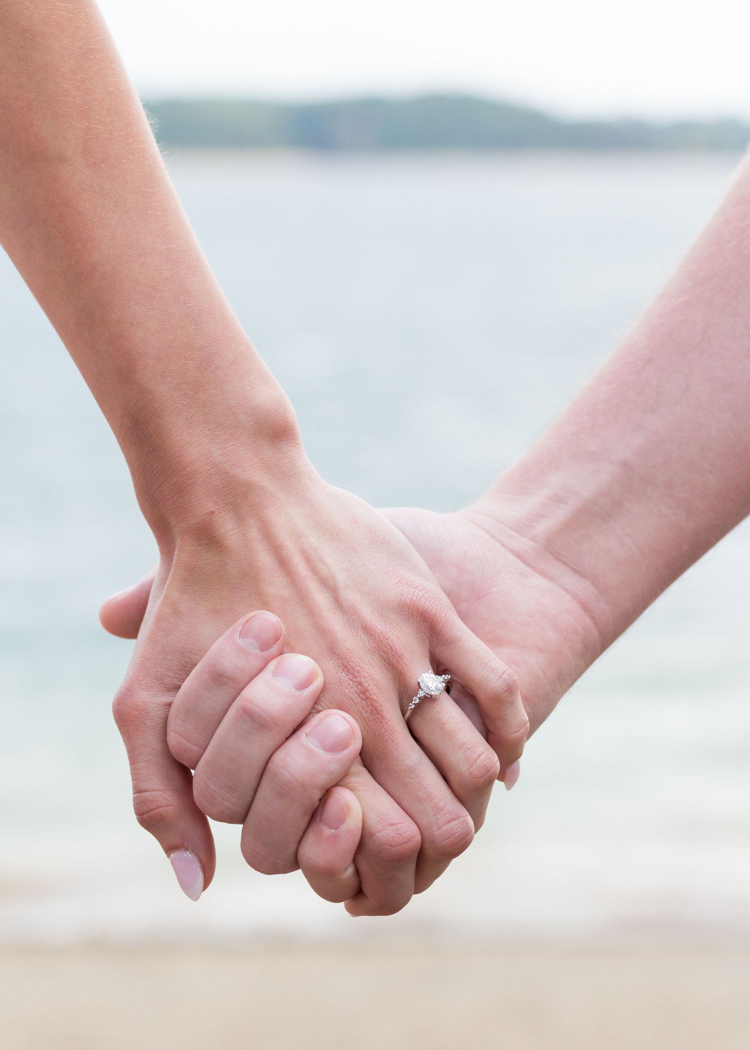 A detail photo of a ring by Emmalee Grace Photos