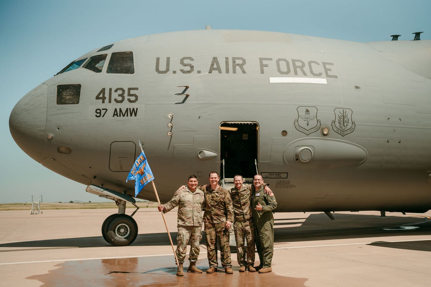 Mia Corazon Photography Lt Col Patrick Michelle McLaughlin Fini Flight Altus Air Force Base AFB Oklahoma OK Session Family Photoshoot KC-135