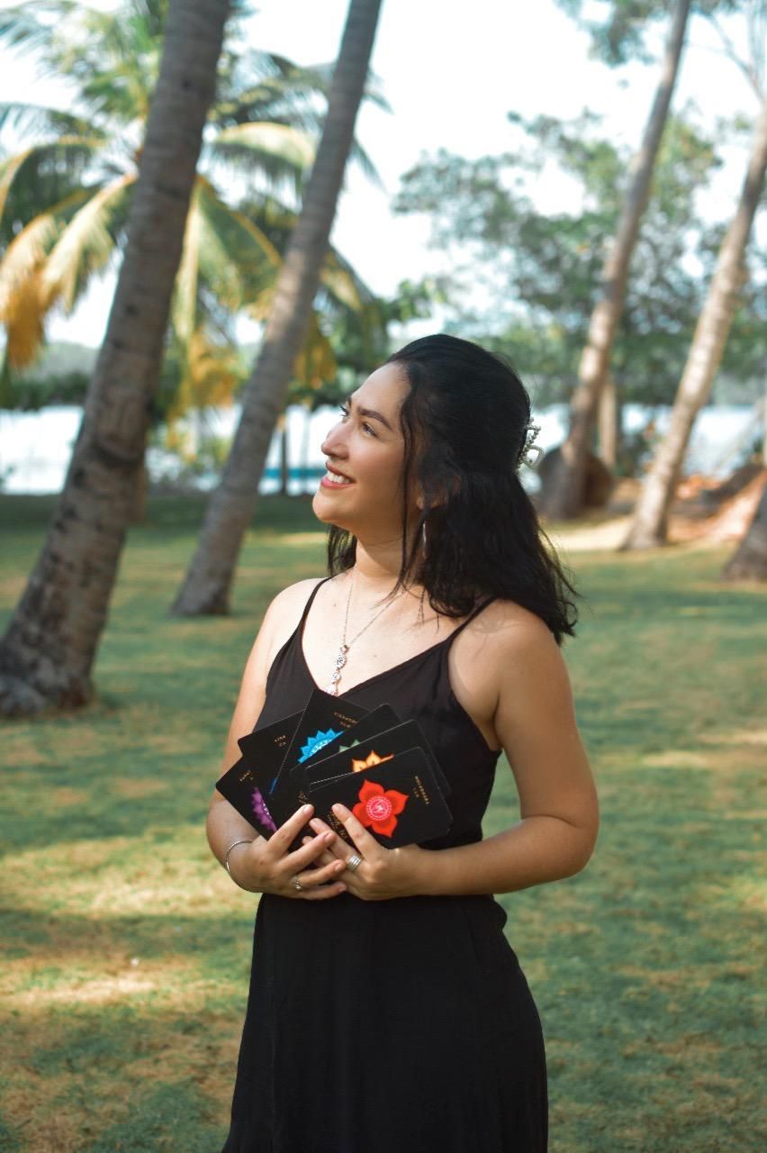 Reiki Costa Rica - Sol y Luna es un espacio de terapia Reiki para equilibrar tu energía y alinear chakras, promoviendo bienestar.