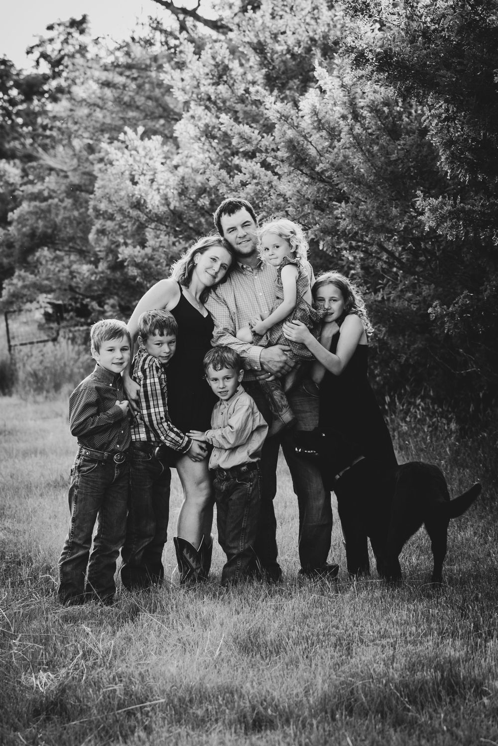 Photography Medicine Hat, Grad Photography Medicine Hat, Family Photos, Wedding Photos, Elkwater Family photos, Medicine Hat Photography,