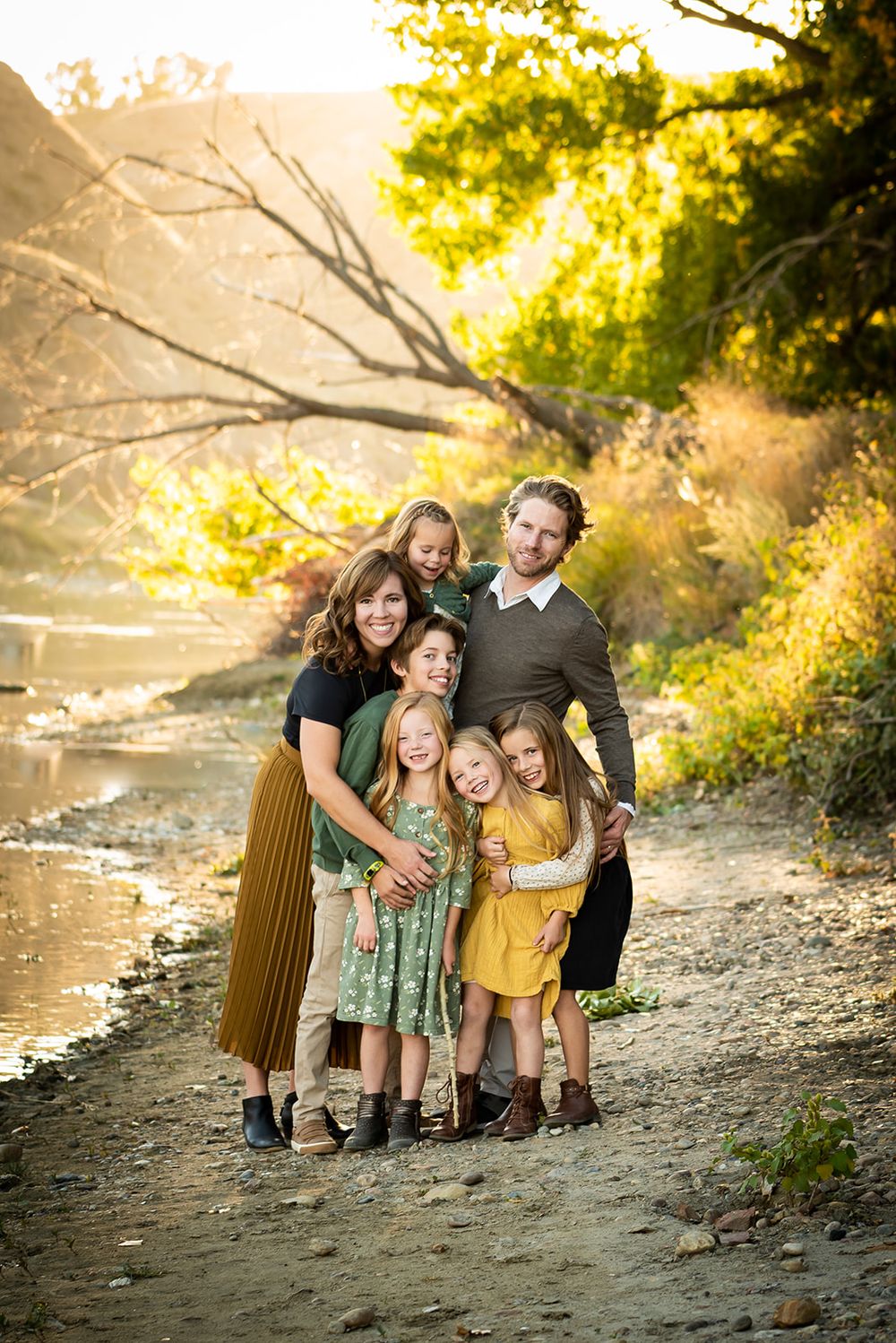 Photography Medicine Hat, Grad Photography Medicine Hat, Family Photos, Wedding Photos, Elkwater Family photos, Medicine Hat Photography,