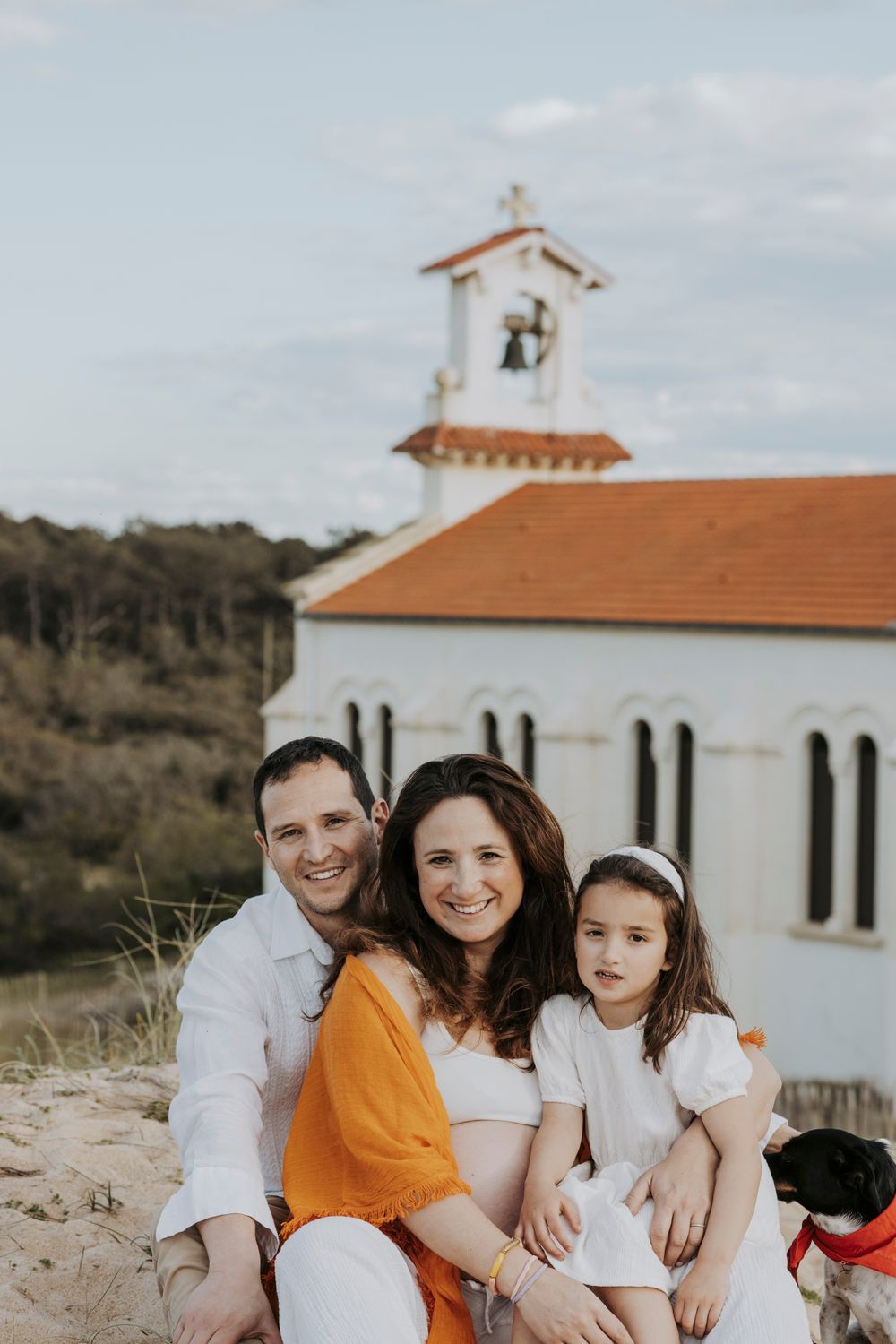 Famille lumière dorée à la plage, pays basque