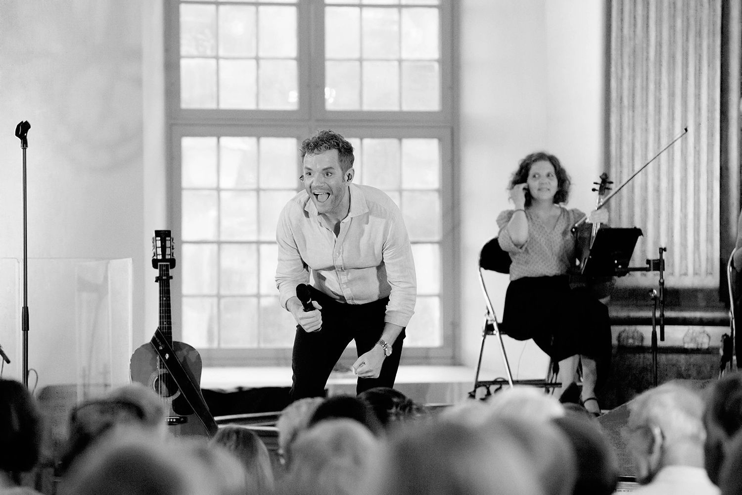 Sommarkonsert i Sankt Anna 2024. Peter Johansson och Matilda Grün. Fotograf Rebecca Nordin.