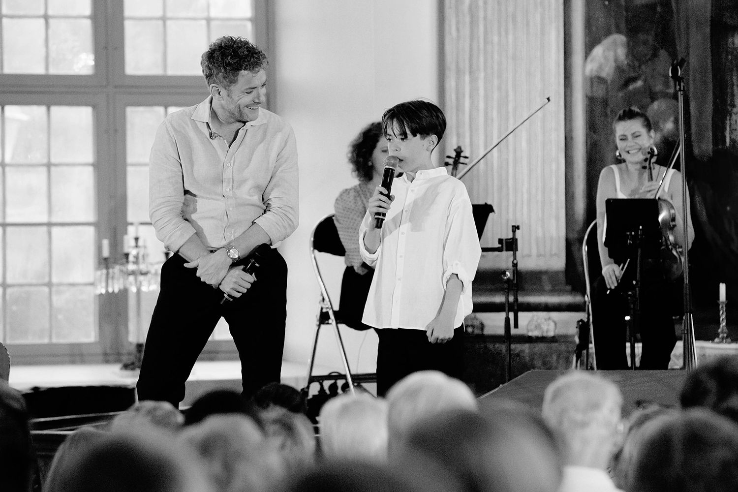 Sommarkonsert i Sankt Anna 2024. Peter Johansson och Matilda Grün. Fotograf Rebecca Nordin.