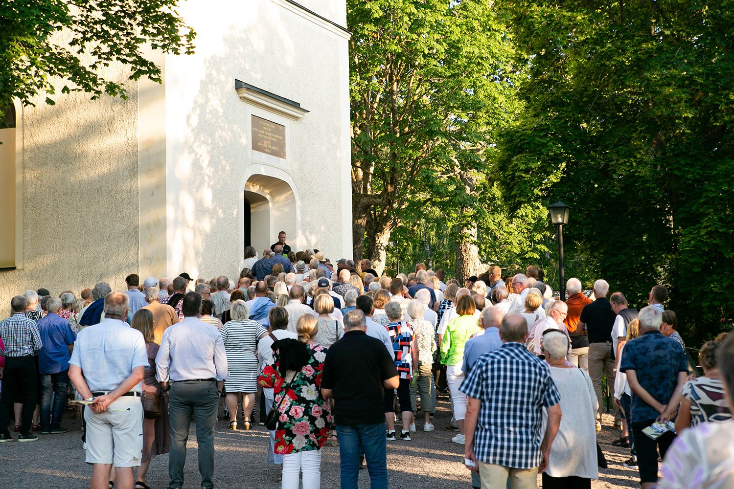 Sommarkonsert i Sankt Anna 2024. Peter Johansson och Matilda Grün. Fotograf Rebecca Nordin.