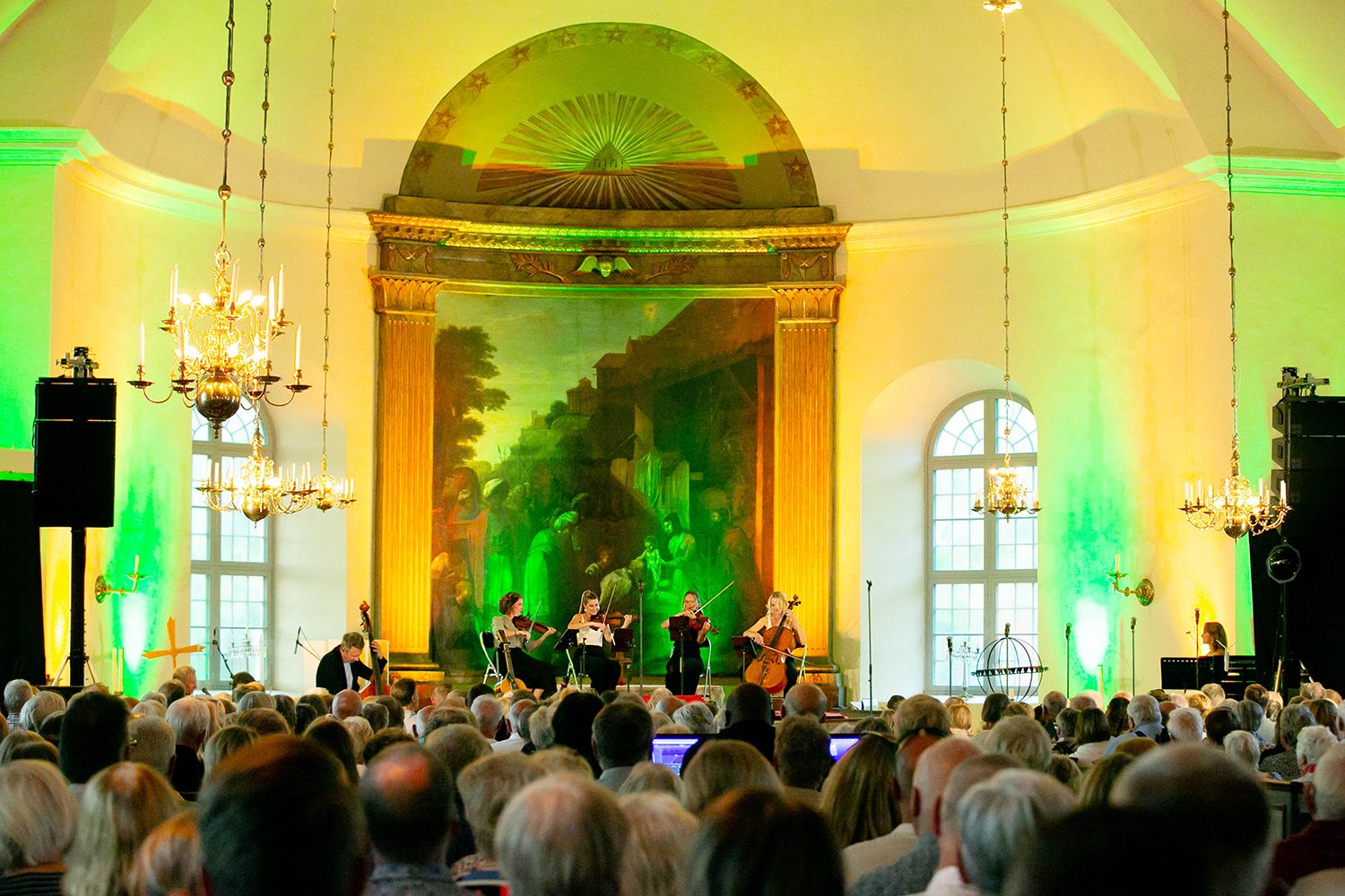 Sommarkonsert i Sankt Anna 2024. Peter Johansson och Matilda Grün. Fotograf Rebecca Nordin.