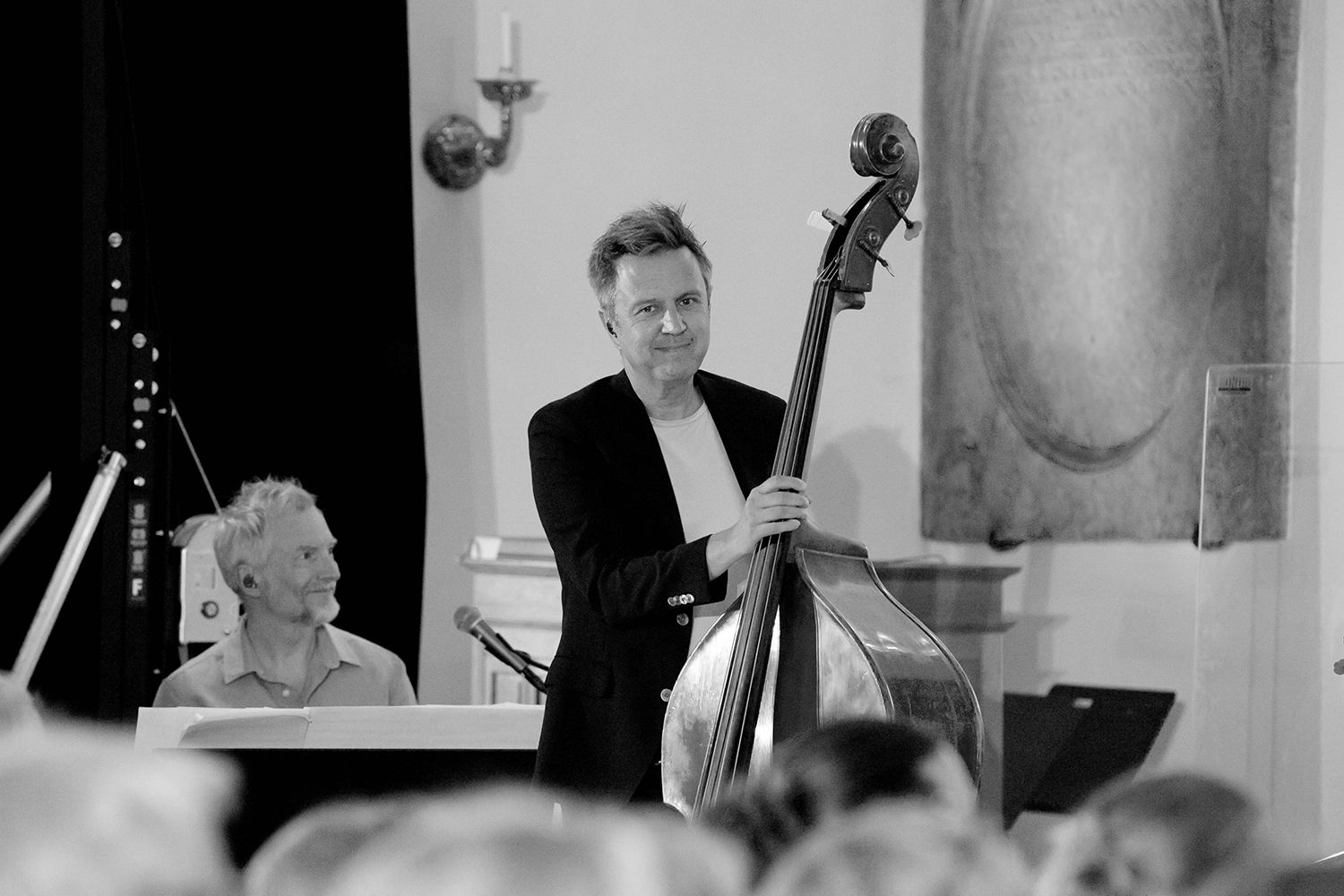 Sommarkonsert i Sankt Anna 2024. Peter Johansson och Matilda Grün. Fotograf Rebecca Nordin.
