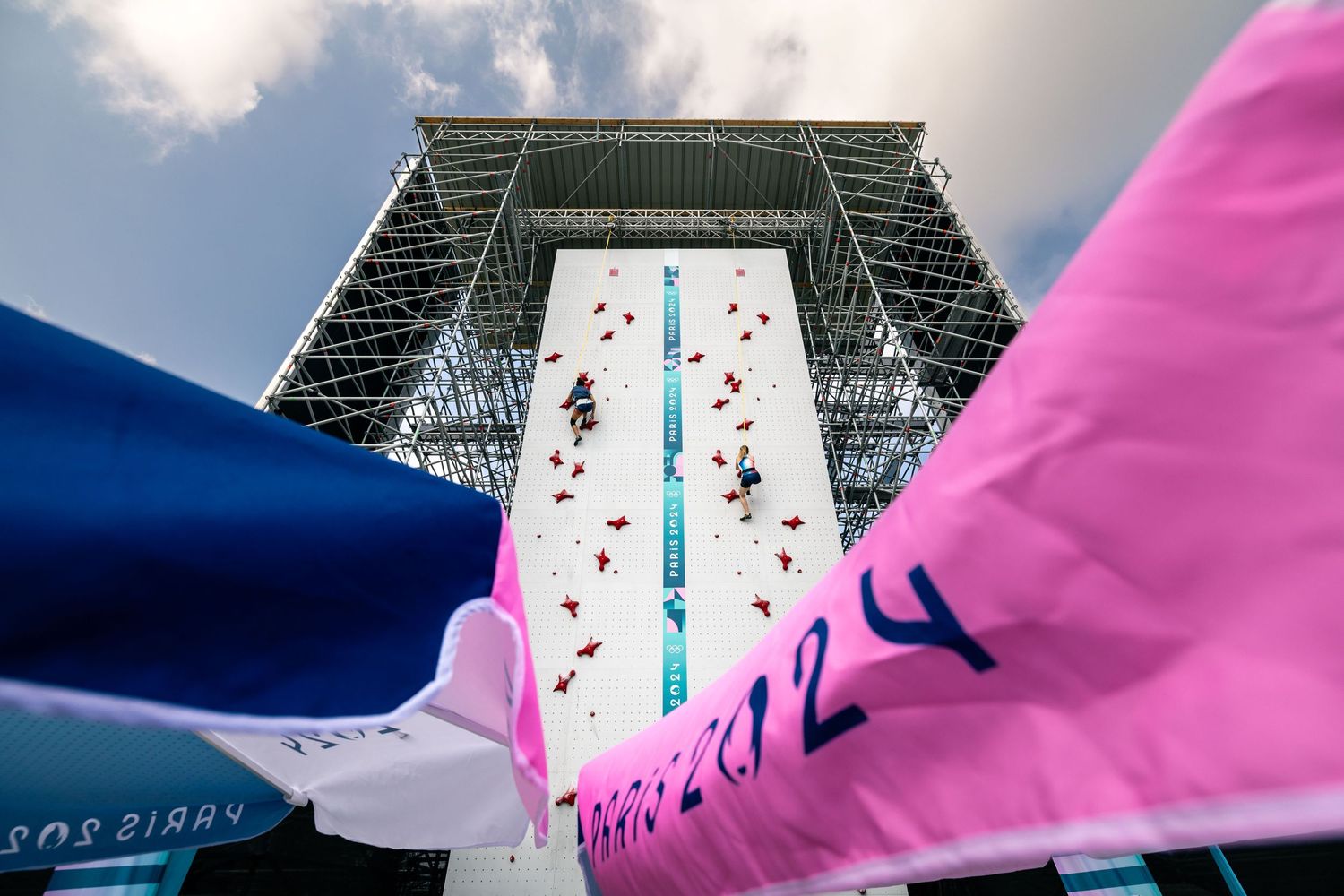 Sport climbing at Paris 2024 Olympic Games - photo Jan Virt