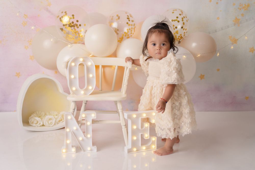 Simi Valley cake smash photographer, Woodland Hills cake smash photos, baby birthday photos Los Angeles