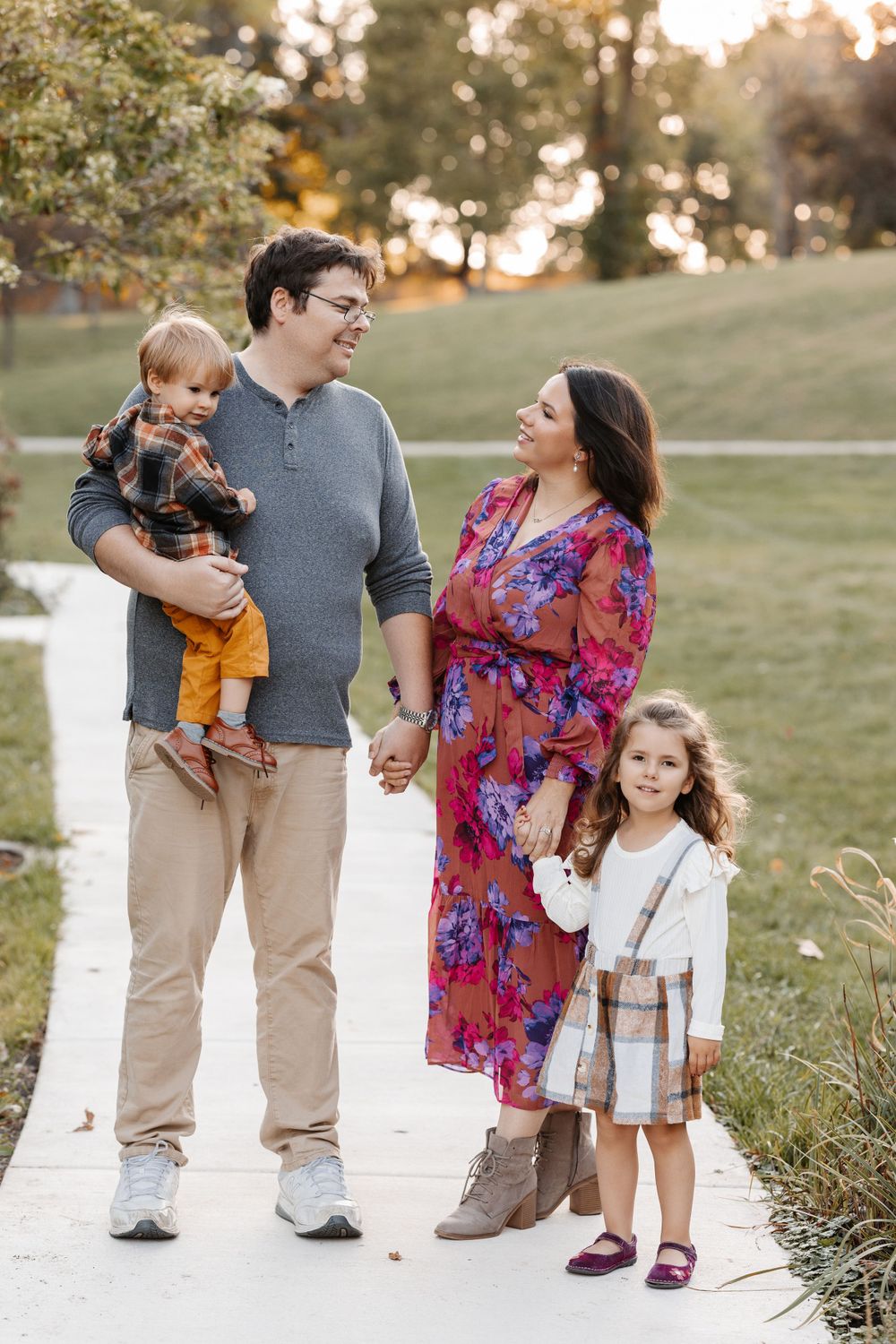Lifestyle family photography in Batavia IL by Olena Swoboda Photography LLC