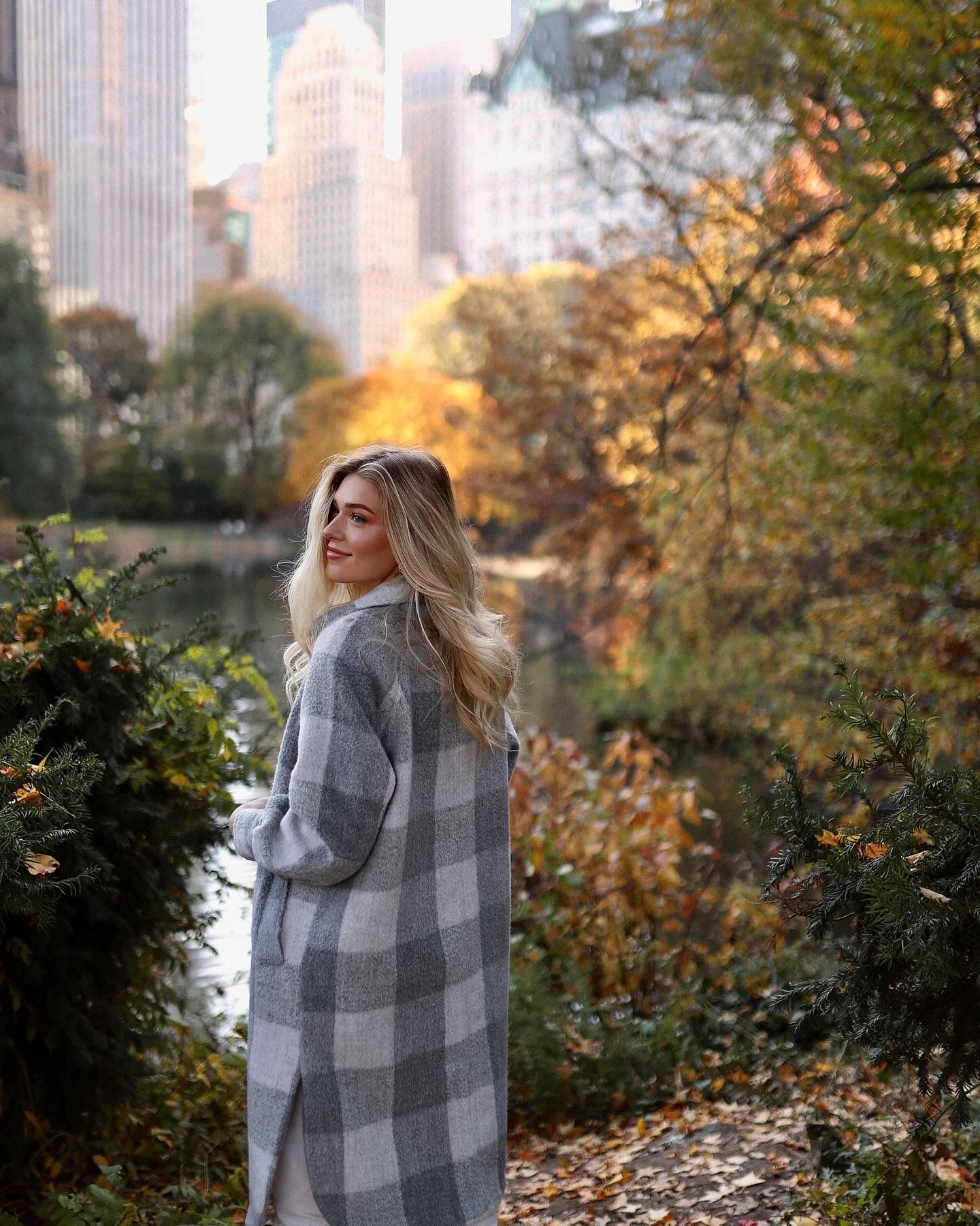 Kendall Lauren Photography, Chicago wedding and event photographer posing in Central Park for her NYC clients.