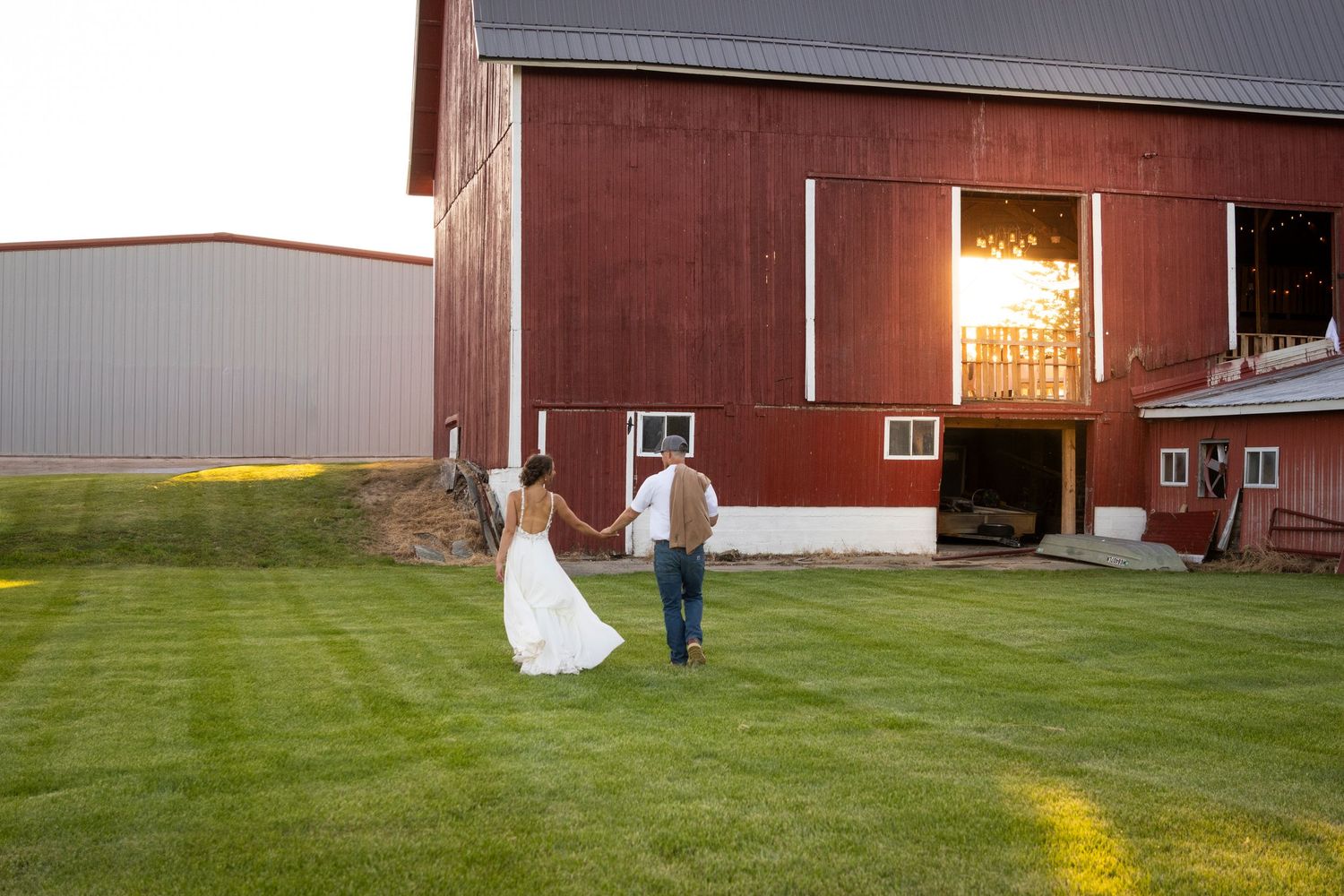 BarnVenue Michigan Wedding Sunset