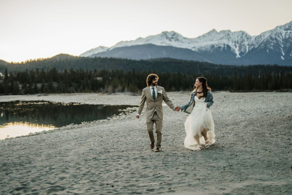 Jasper Wedding Photographer, Fort McMurray Wedding Photographer, Fort McMurray Couples Photographer, Banff Wedding Photo