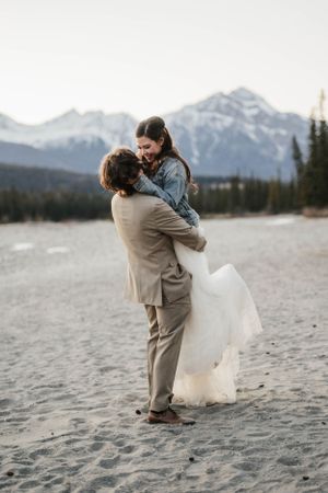 JW Marriot Edmonton Jasper Wedding Photographer, Fort McMurray Wedding Photographer Fort McMurray Couples Photographer