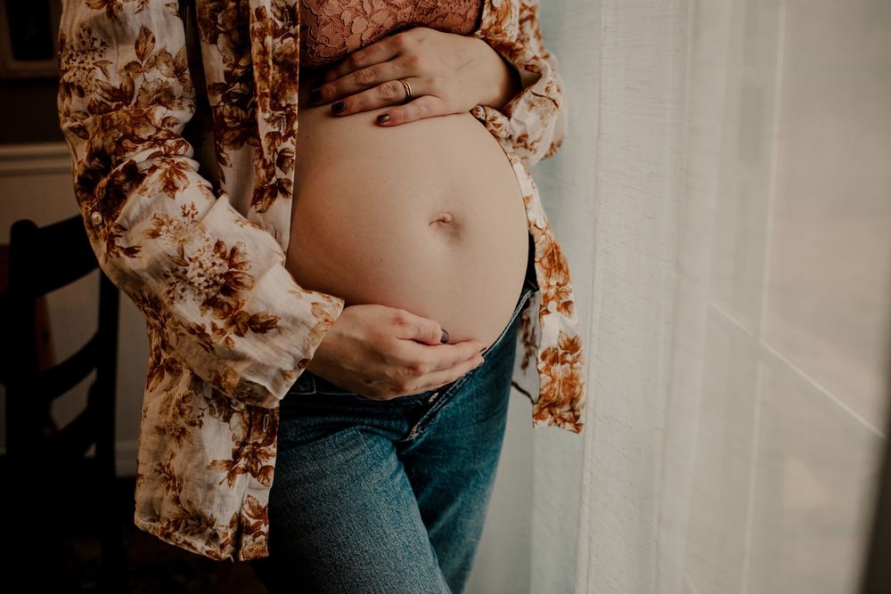 St. Louis and St. Charles County Maternity, Newborn, Family Photography and Postpartum Doula