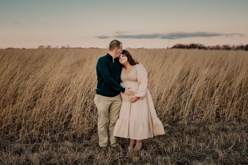 St. Louis and St. Charles County Maternity, Newborn, Family Photography and Postpartum Doula