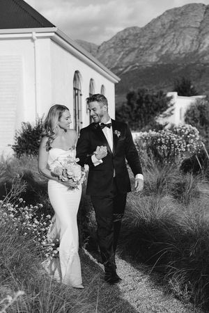 Golden hour wedding photos in the gardens at La Cotte Franschhoek