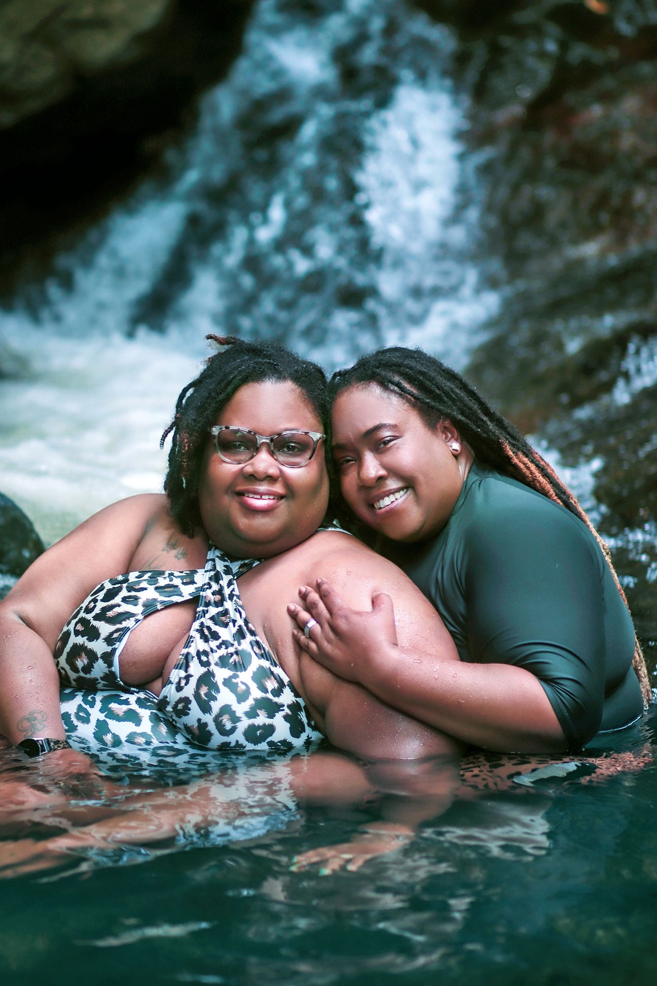 El Yunque Engagement Photoshoot. Puerto Rico Photographer. Albert Ray Photo. LGBTQ friendly photographer. El Yunque Photographer.