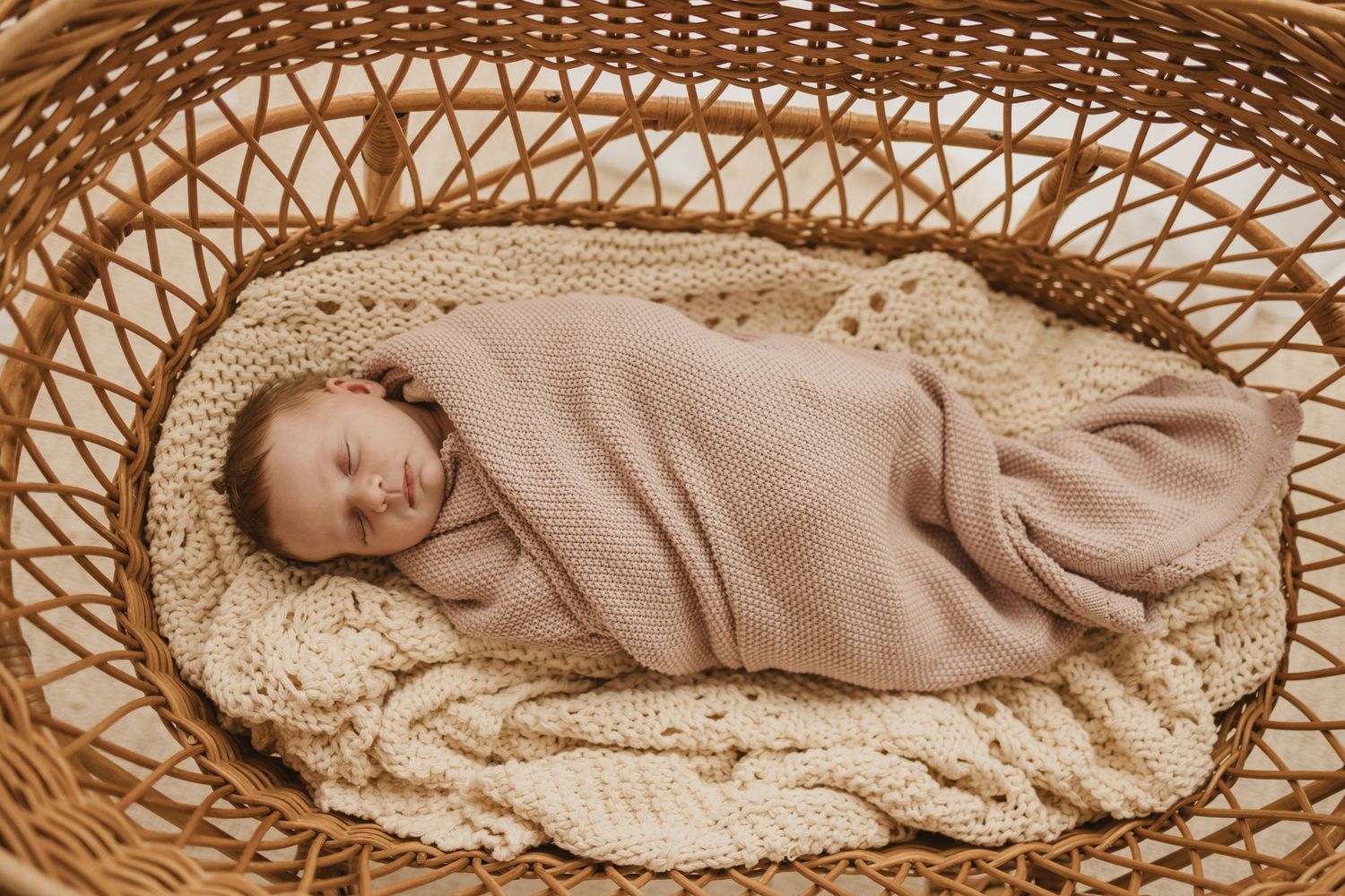 Geelong Lara Torquay Ocean Grove Barwon Heads newborn maternity pregnancy family motherhood couples photographer photography photoshoot