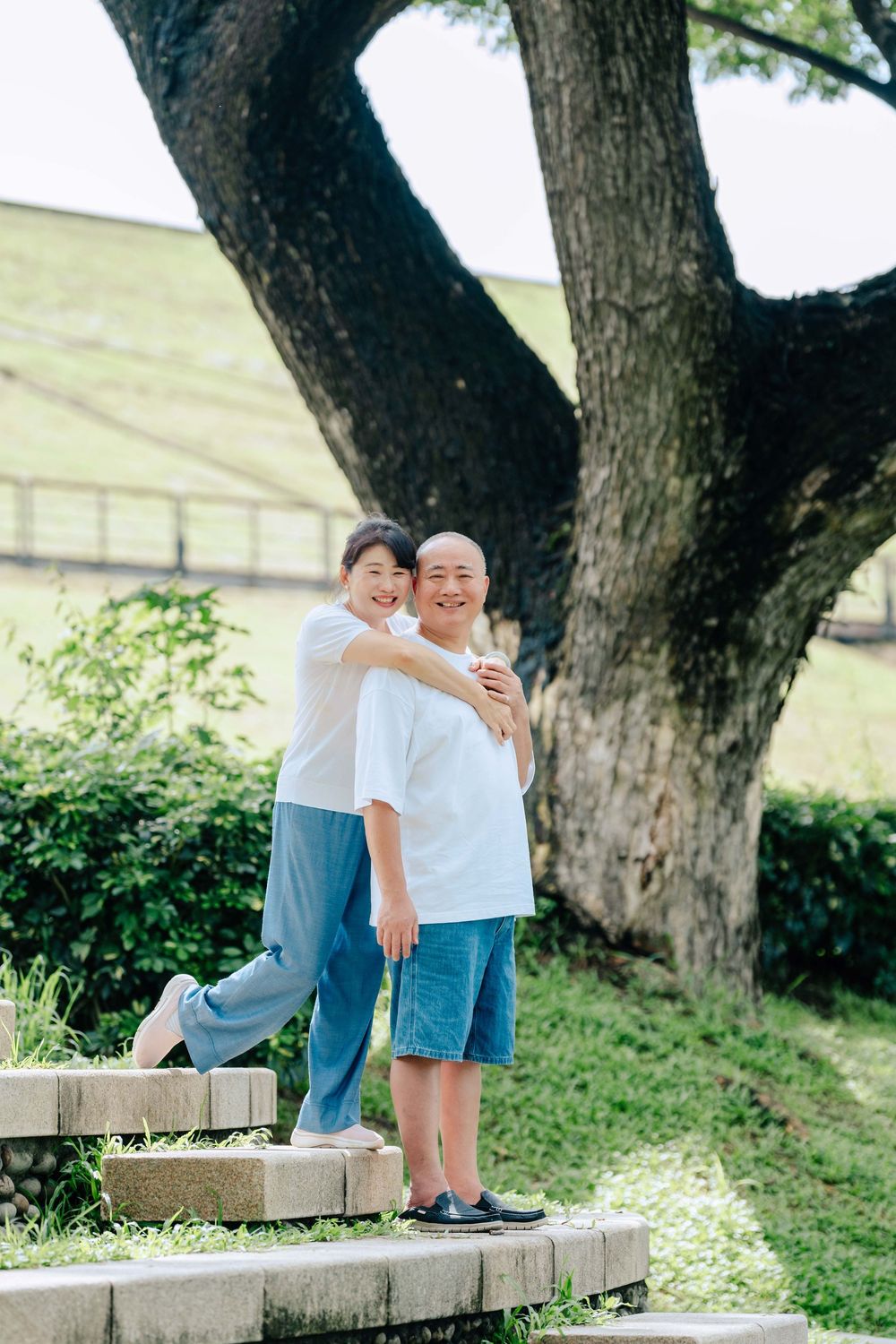 家庭寫真、屏東美式親子寫真、屏東全家福、屏東家族照推薦照相館、屏東自助婚紗攝影工作室、屏東高雄台南攝影棚、生日派對慶生寫真、週歲寫真、屏東抓周推薦、高雄美式家庭親子寫真攝影團隊、台灣旅拍攝影師、高雄登記寫真、紐西蘭婚紗寫真海外婚禮、海外婚紗，高雄岡山路竹湖內家庭寫真