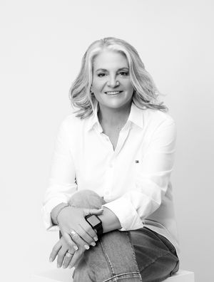 senior woman gray hair modeling portfolio studio natural portraits minimal retouch elegant mature model Sarasota
