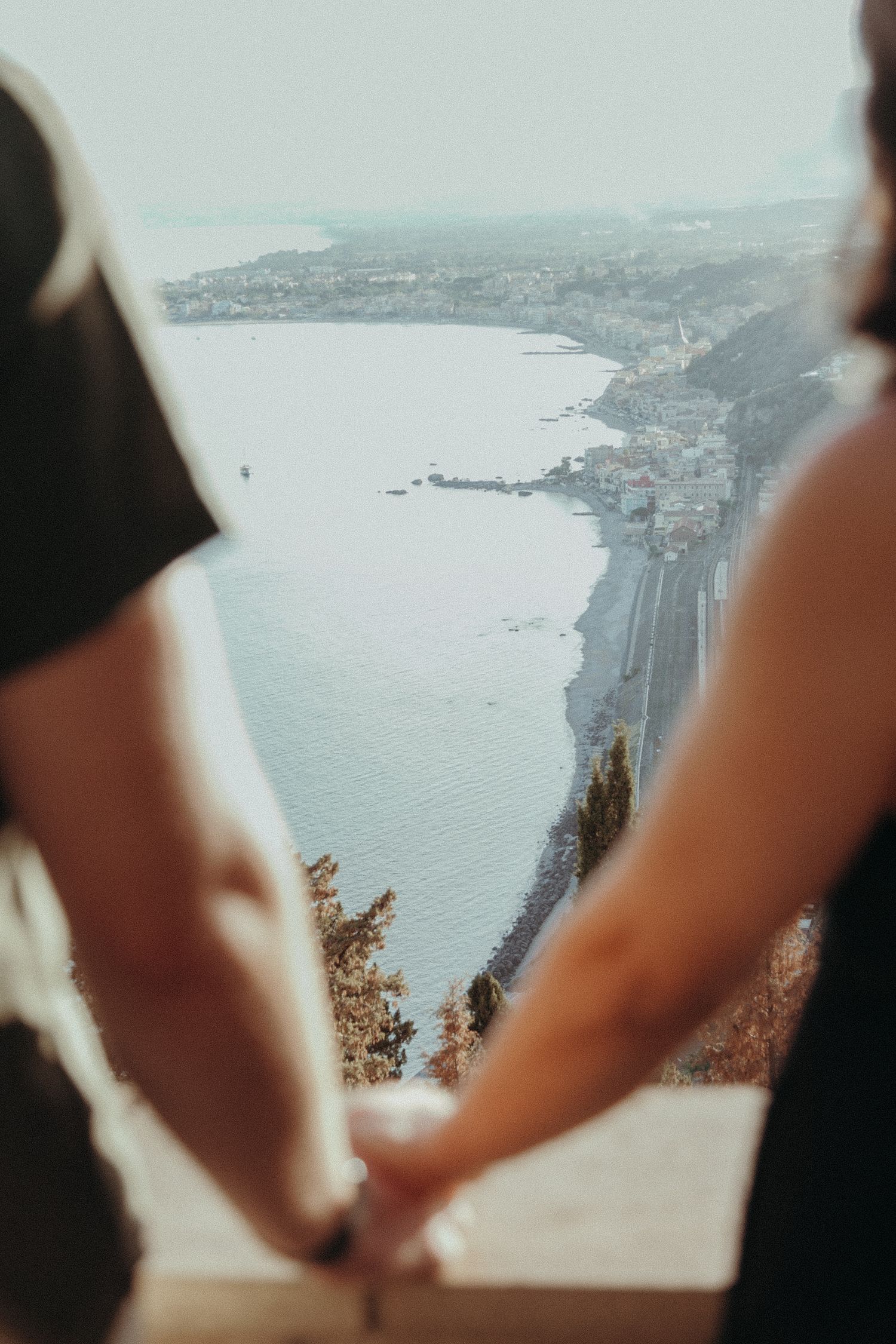 Couple photo, Taormina. Sea and passion in Sicily. Unforgettable shots
Taormina couple vacation, beach photos. Love moments in Sicily